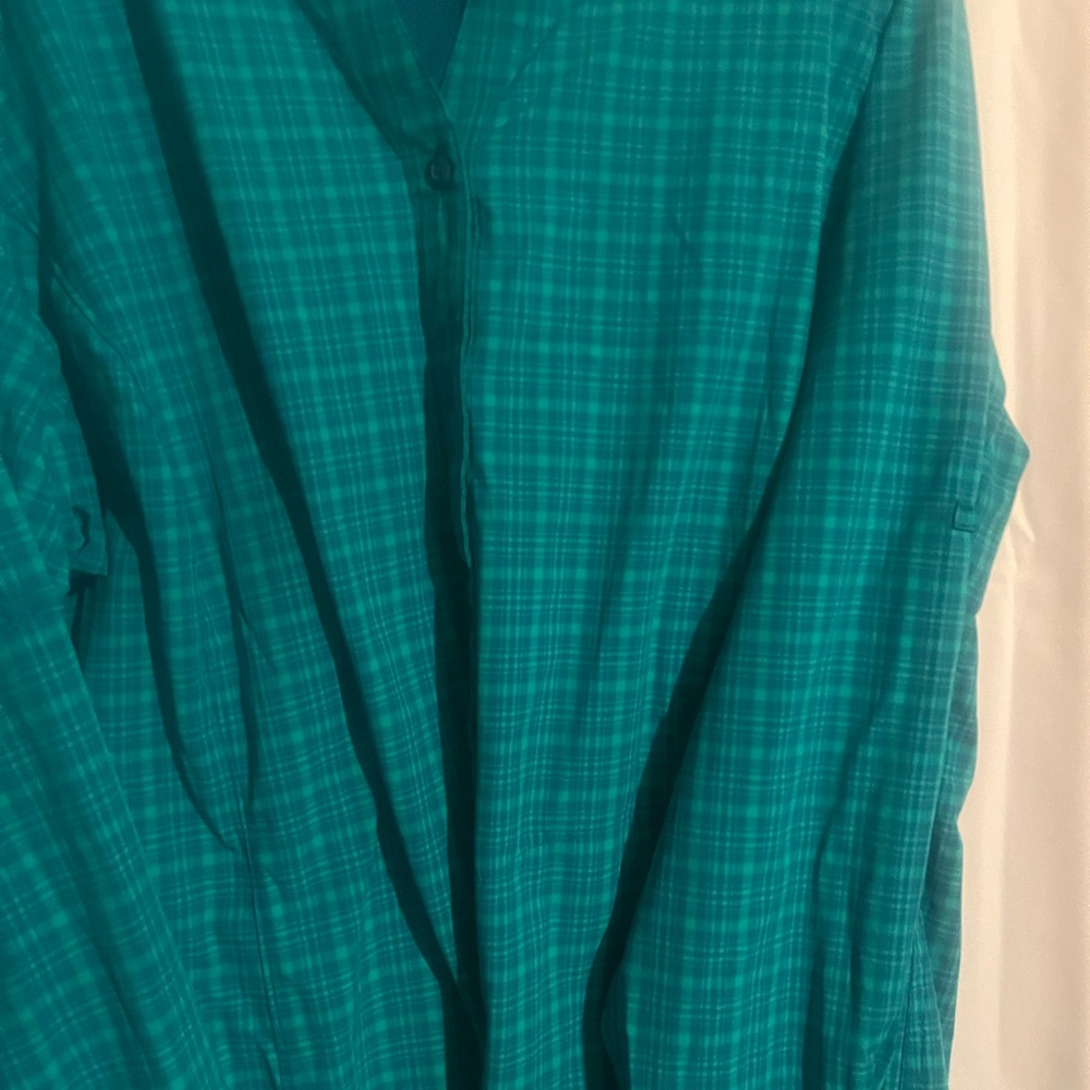 Duluth Trading‎ Co Teal Plaid Blouse - Picture 2 of 9